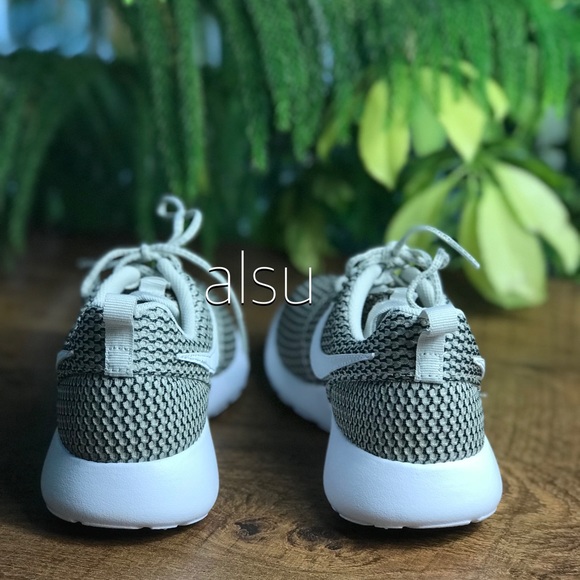 NWT Nike Roshe One Print JCRD WMNS - Picture 4 of 7